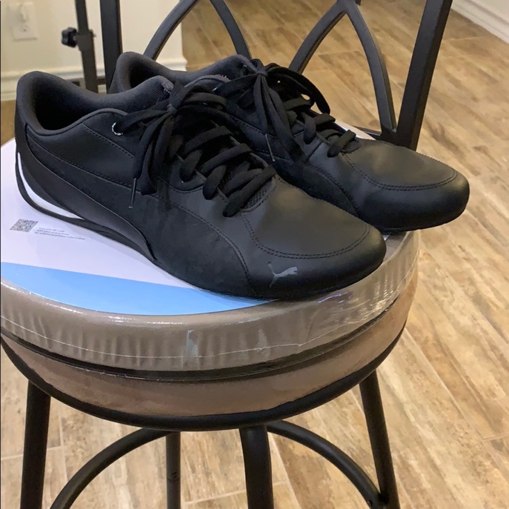 Men’s Puma shoes